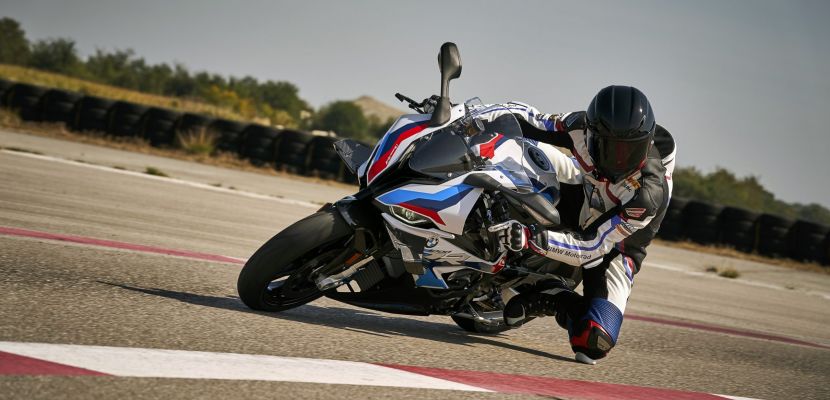 BMW Motorrad’ın İlk M Motosikleti BMW M 1000 RR Tutkunlarıyla Buluşmaya Hazırlanıyor