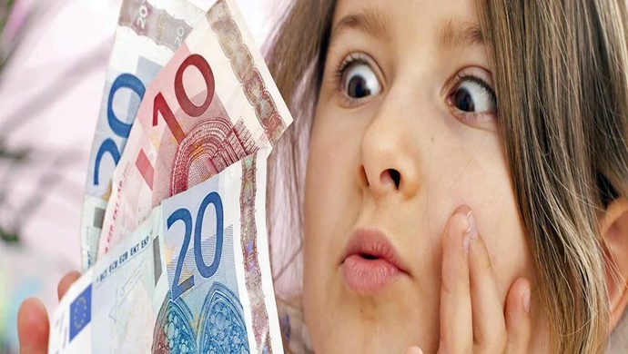 ALMANYA’DA 1 AĞUSTOS’DAN İTİBAREN 100 EURO EK ÇOCUK PARASI ÖDENECEK VE YENİ DÜZENLEMELER HAYATA GEÇECEK!