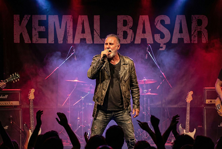 Kemal Başar “İnsan Maymundan Az İridir” adlı şarkısını müzikseverlerle buluşturmaya hazırlanıyor